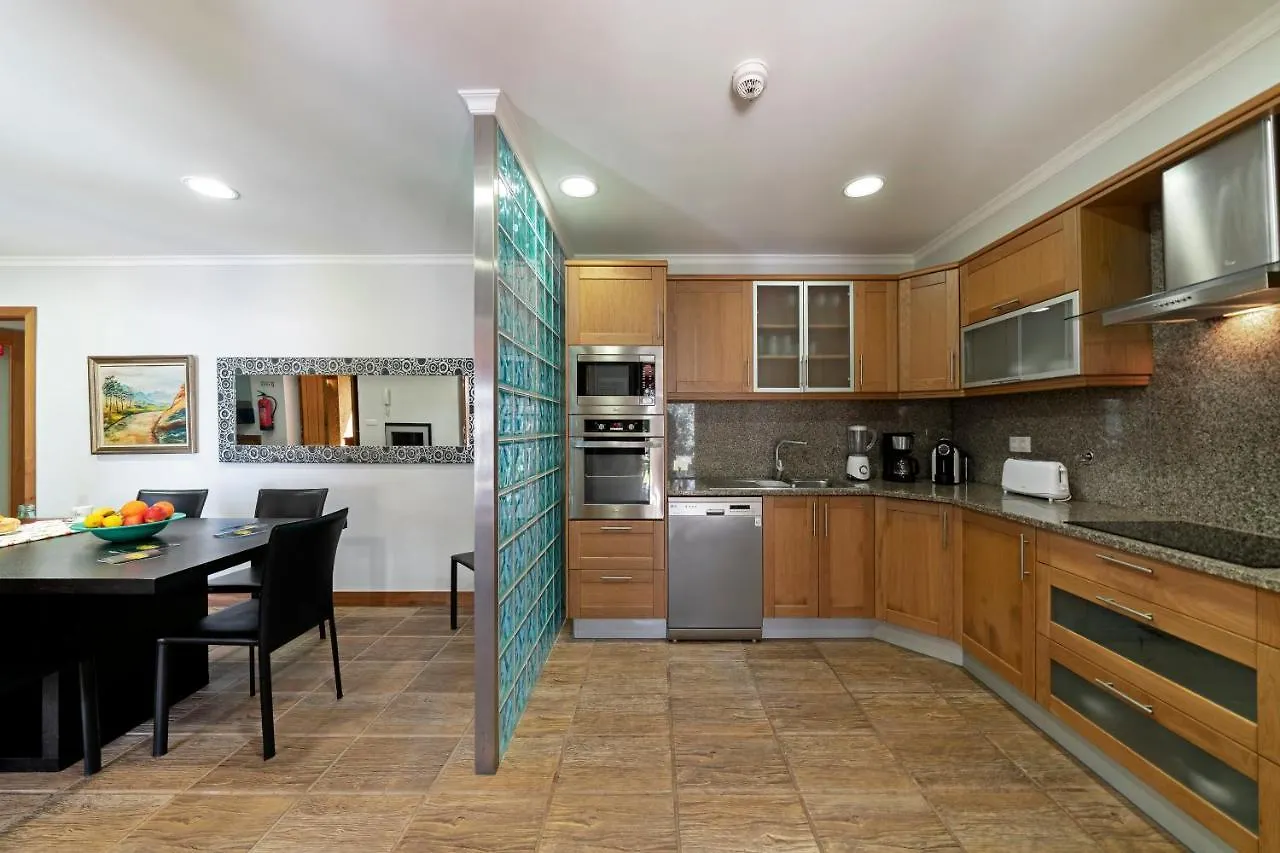 Cris'S Home By Ourmadeira Calheta  Calheta (Madeira)